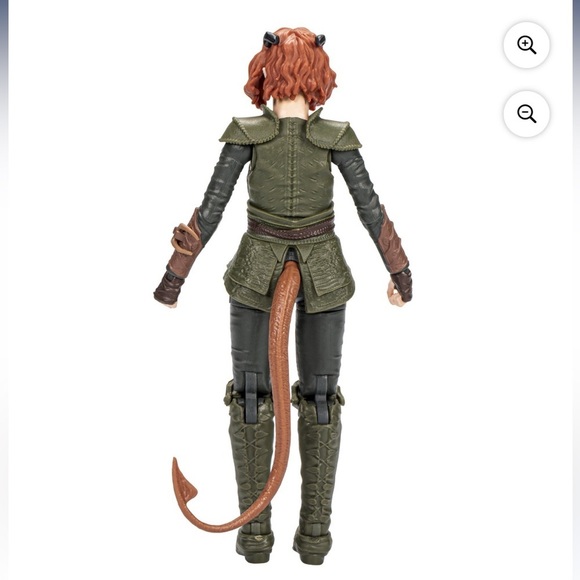 Dungeons & Dragons Honor Among Thieves Golden Archive Doric Action Figure (6") - Picture 2 of 3